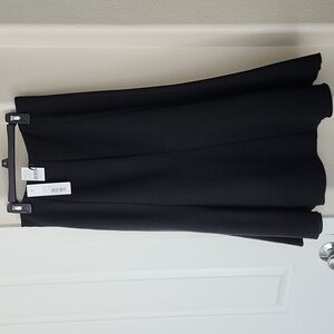 NWT  N / NICHOLAS Trumpet Flare Black Skirt Size 4